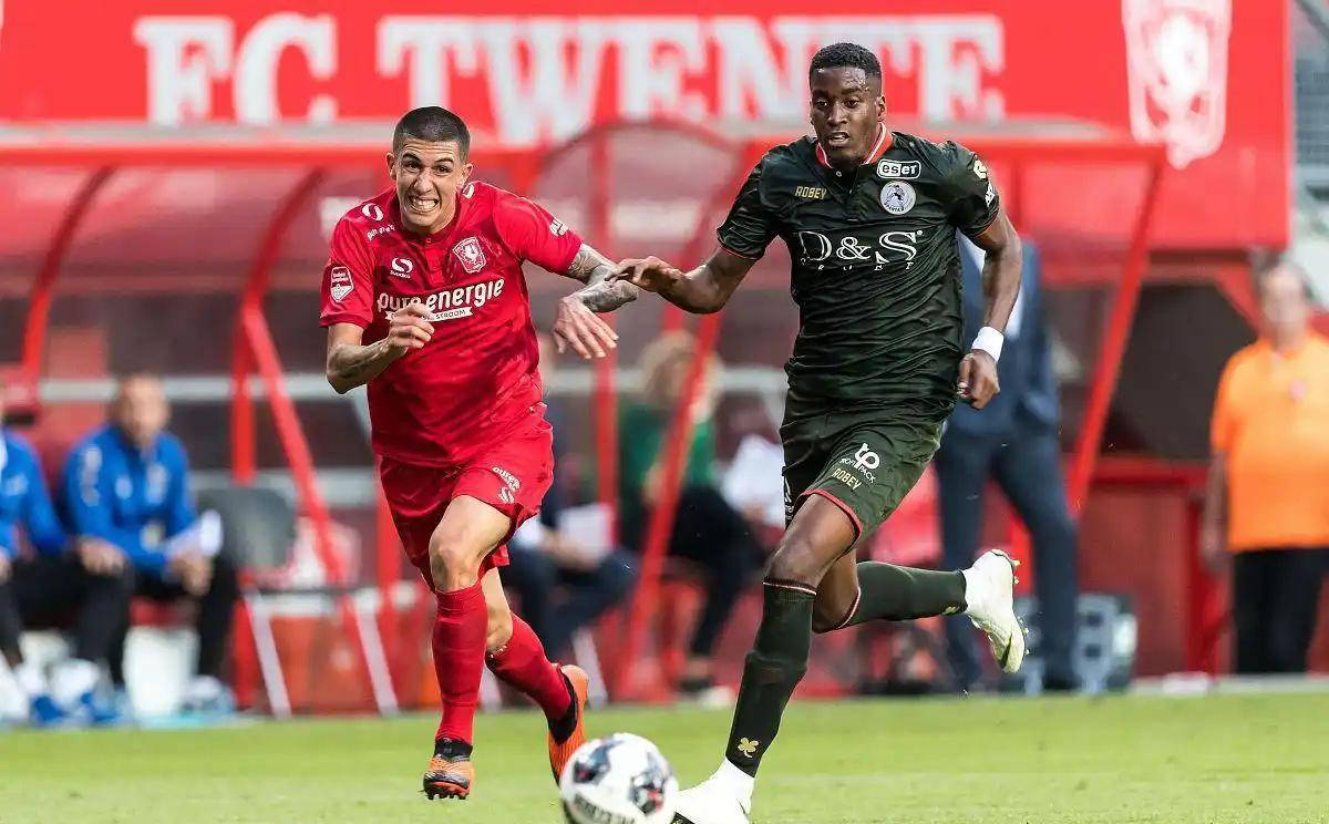 球员开始尝 球员开始尝