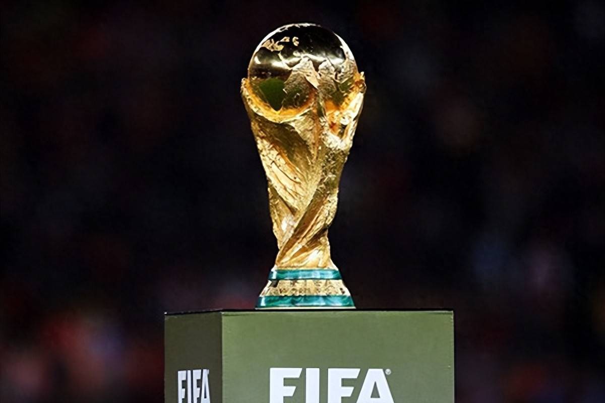 队的表现及 队的表现及